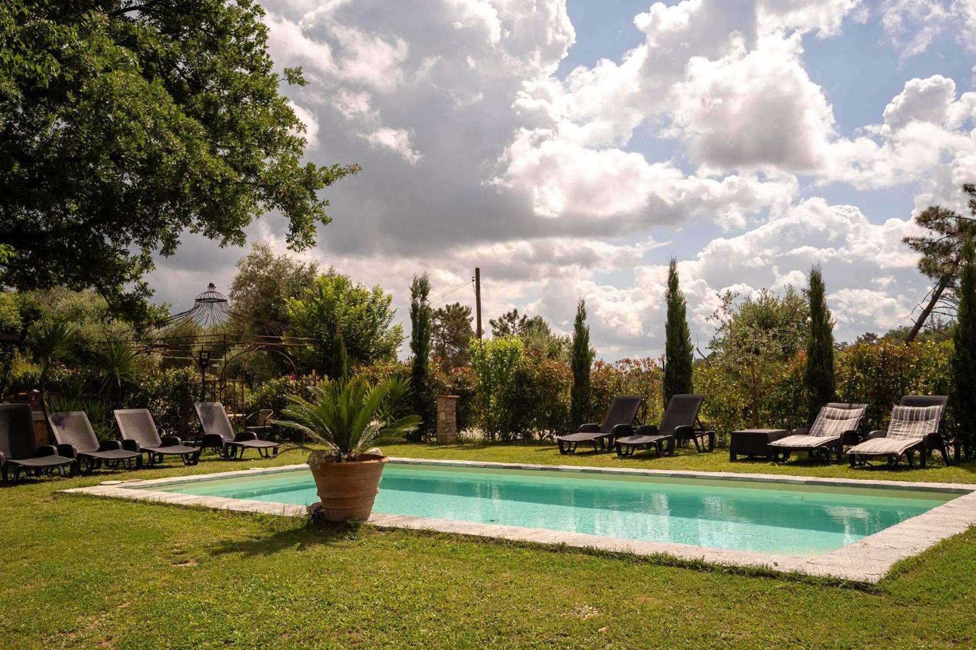 Holiday House Cuordinatura Apartment Montopoli in Val d'Arno Ngoại thất bức ảnh